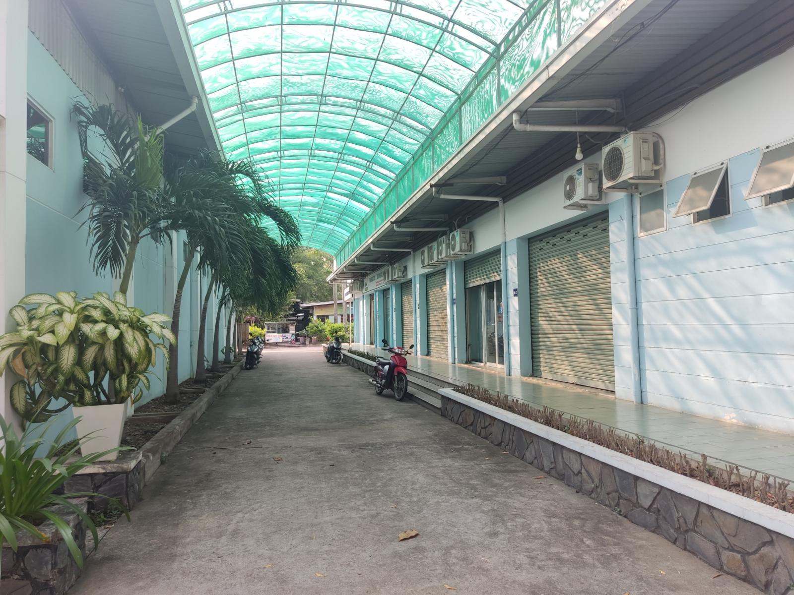 Mặt sau KIOSK